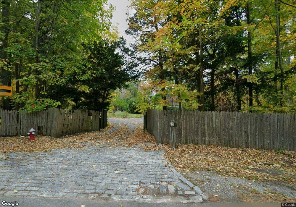 92 Post Rd, Old Westbury, NY 11568 - photo 1