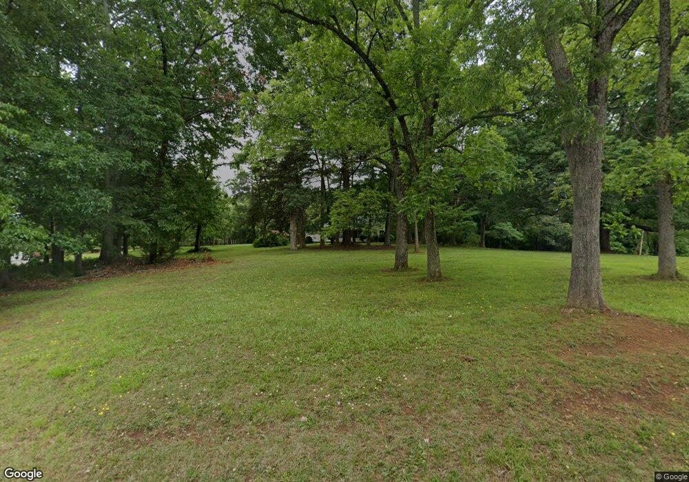 921 Maplewood Ln, Statesville, NC 28625 - photo 1