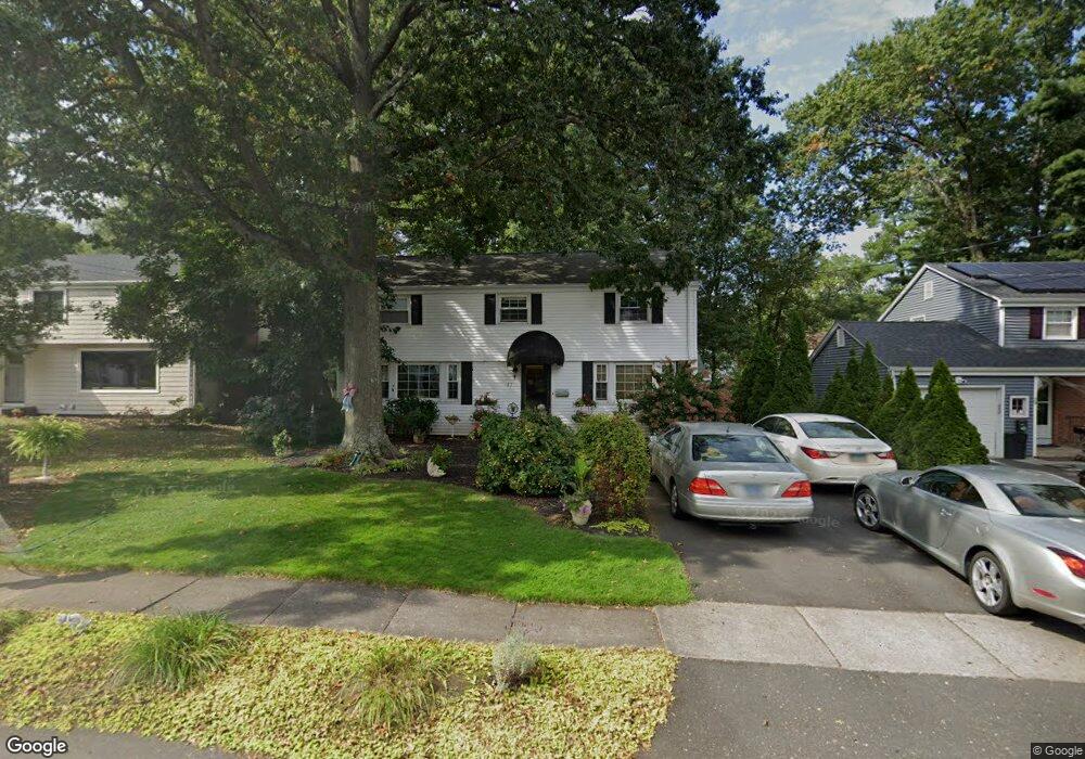 27 Bramley Rd, West Hartford, CT 06110 - photo 1