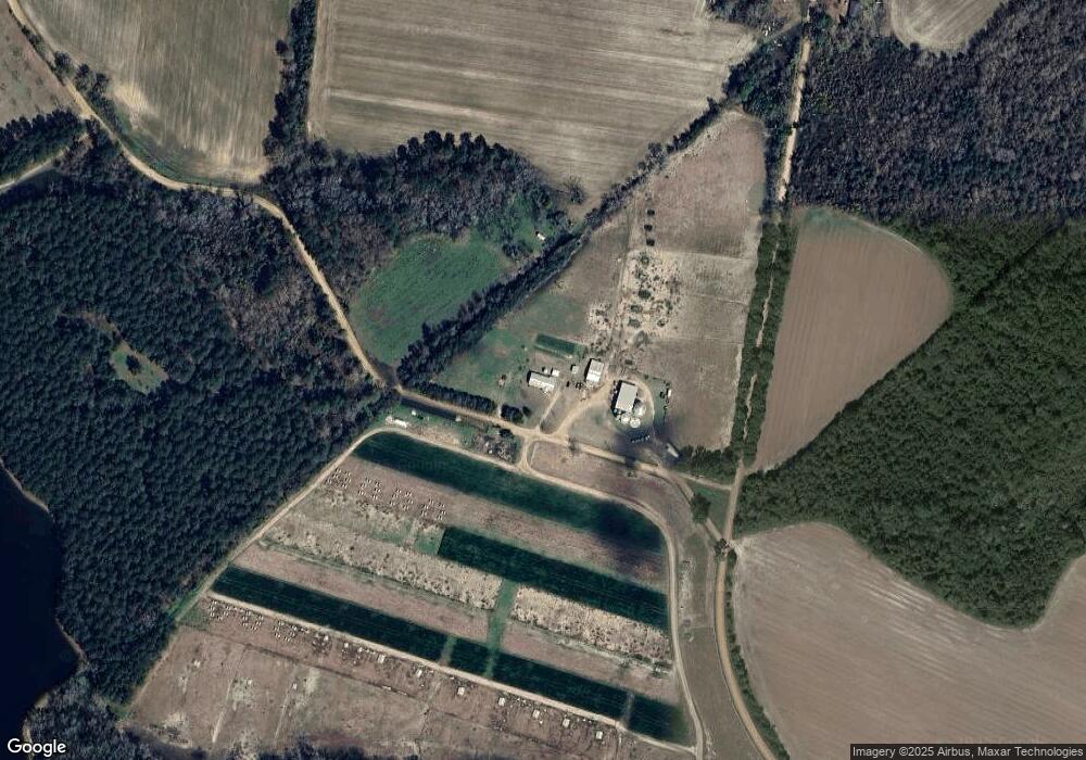 686 Coy Cir, Metter, GA 30439 - photo 1