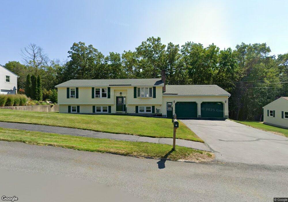 20 Taschereau Blvd, Nashua, NH 03062 - photo 1