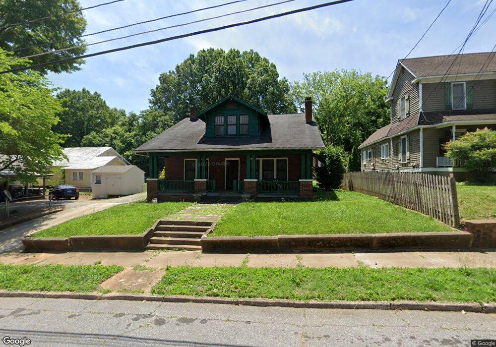 211 W Bell St, Statesville, NC 28677 - photo 1