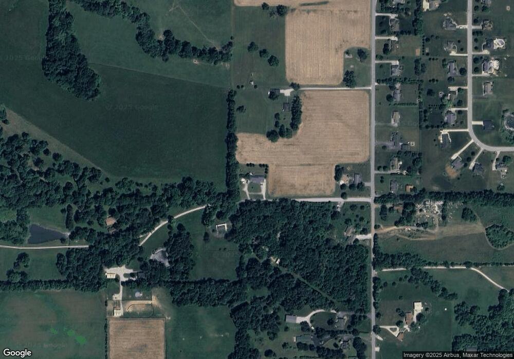 9121 Utz Rd, Georgetown, IN 47122 - photo 1