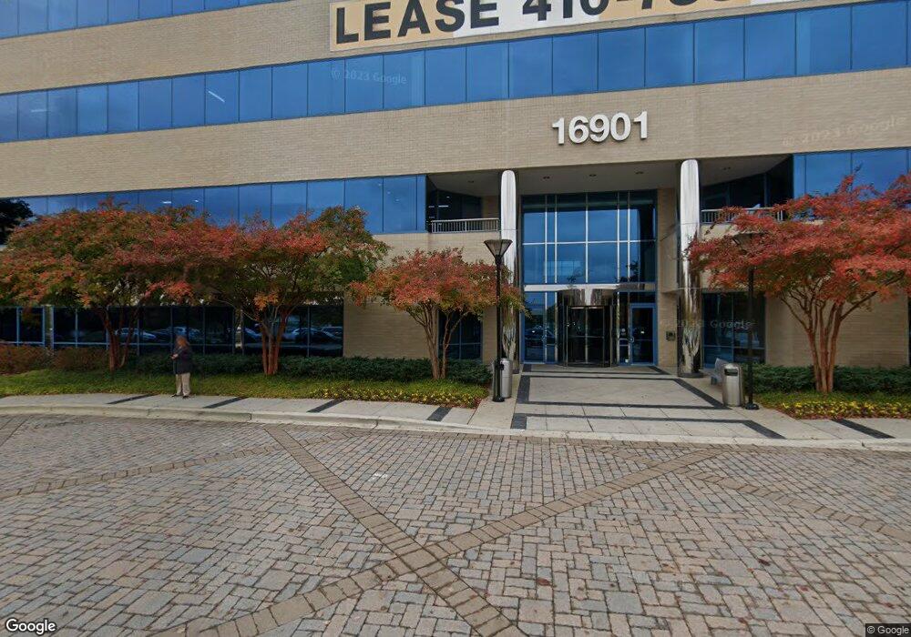 16901 Melford Blvd, Bowie, MD 20715 - photo 1