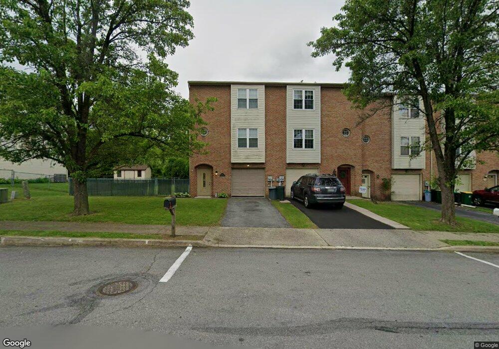 122 Ridgeview Dr, Alburtis, PA 18011 - photo 1