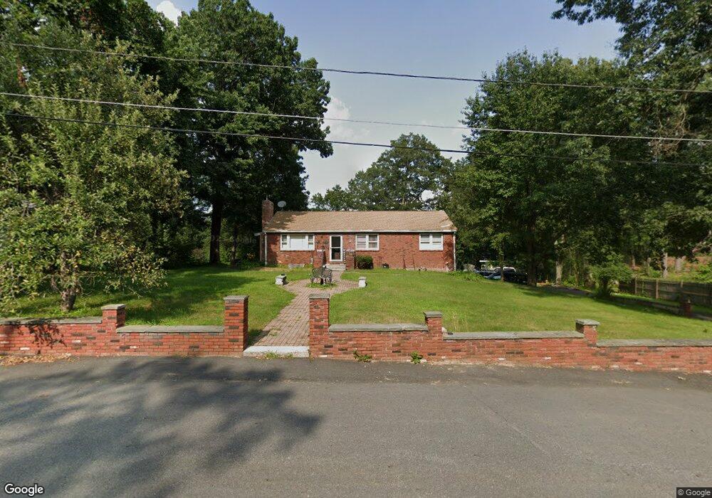 8 Kyle Dr, Salem, NH 03079 - photo 1