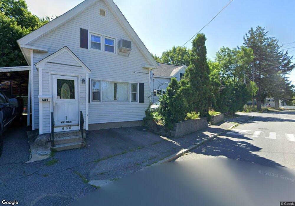 686 Wilder St unit 1, Lowell, MA 01851 - photo 1