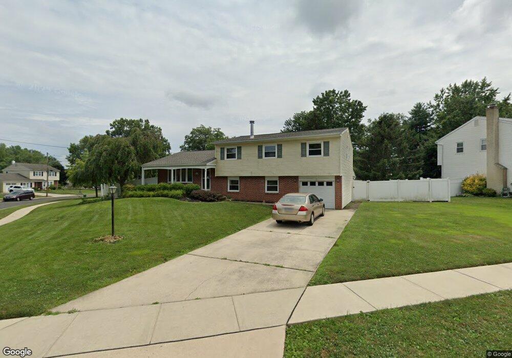 131 Lions Dr, Morrisville, PA 19067 - photo 1