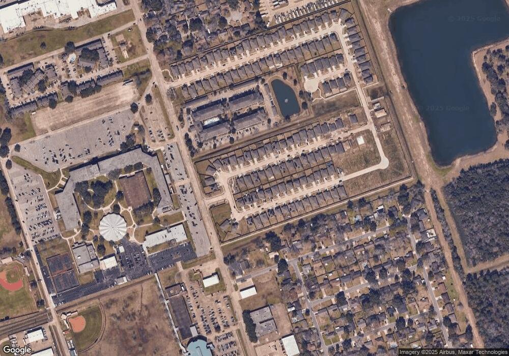 308 Paso Fino Dr, Alvin, TX 77511 - photo 1