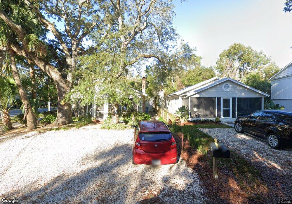 401 Oleander St, Saint Simons Island, GA 31522 - photo 1