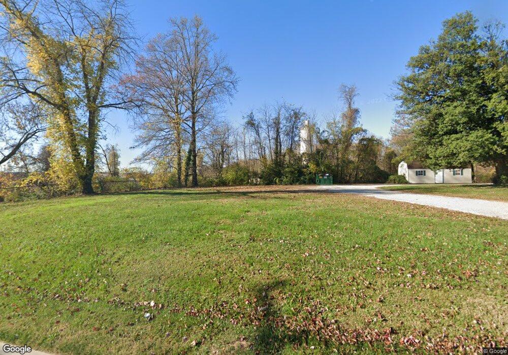 2918 Hammonds Ferry Rd, Halethorpe, MD 21227 - photo 1