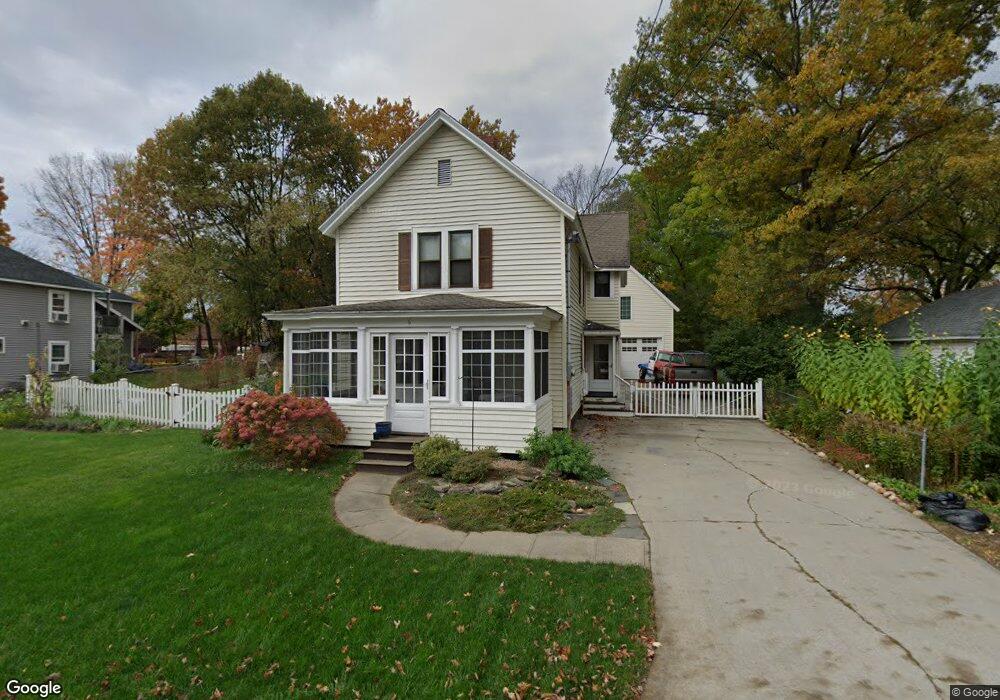 6 Mansfield Ave, Essex Junction, VT 05452 - photo 1