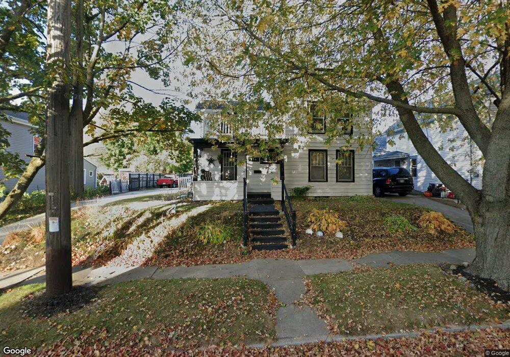 516 N 4th St, Manitowoc, WI 54220 - photo 1