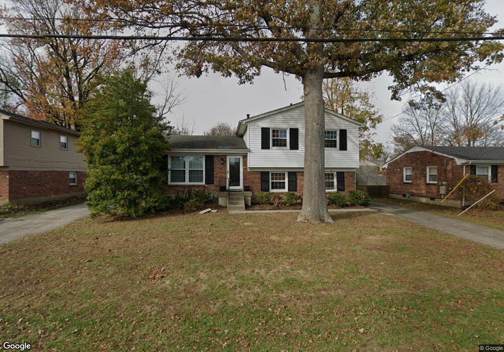 5600 Idlewood Ln, Louisville, KY 40291 - photo 1