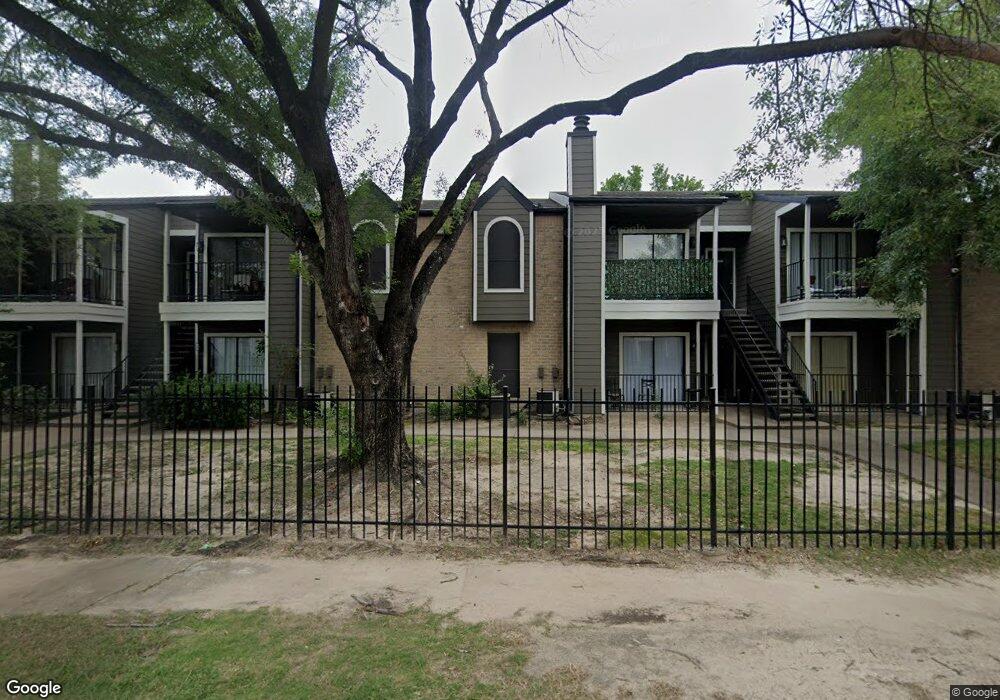 5550 Holly View Dr unit 148, Houston, TX 77091 - photo 1
