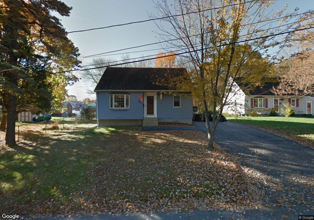 9 Dorena St, Blackstone, MA 01504 - photo 1