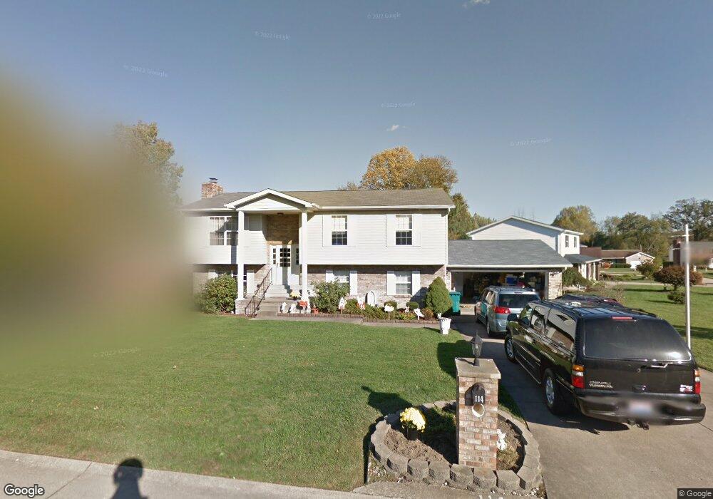 114 Moorefield Place, Scott Depot, WV 25560 - photo 1