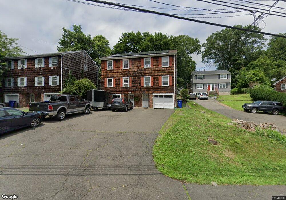 313 Flax Hill Rd unit Left, Norwalk, CT 06854 - photo 1