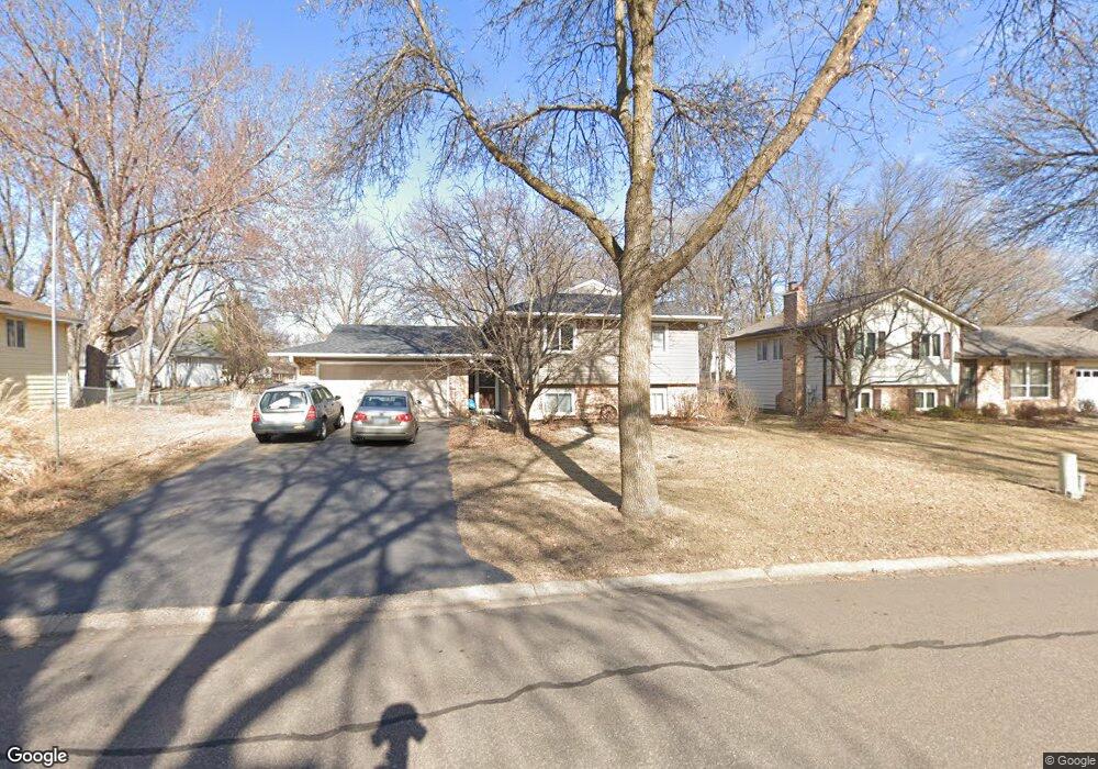 10414 Valley Forge Ln N, Maple Grove, MN 55369 - photo 1