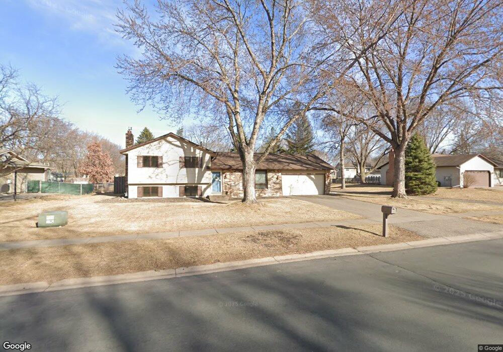 10420 Nathan Ln N, Maple Grove, MN 55369 - photo 1