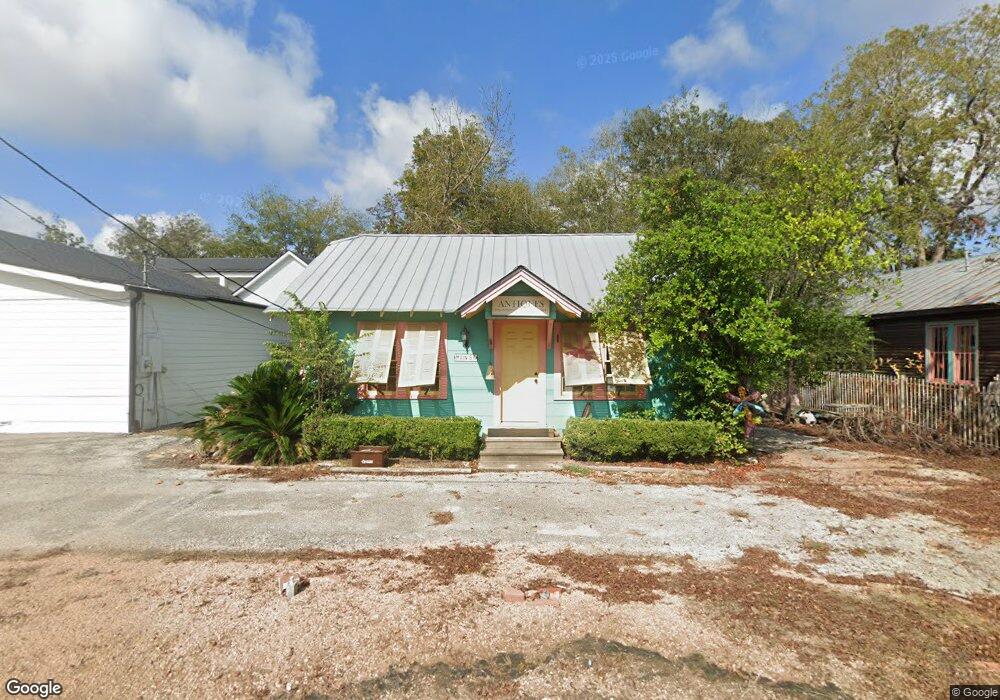 312 E Main St, Tomball, TX 77375 - photo 1