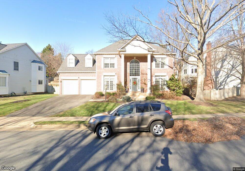 5802 Magnolia Ln, Falls Church, VA 22041 - photo 1