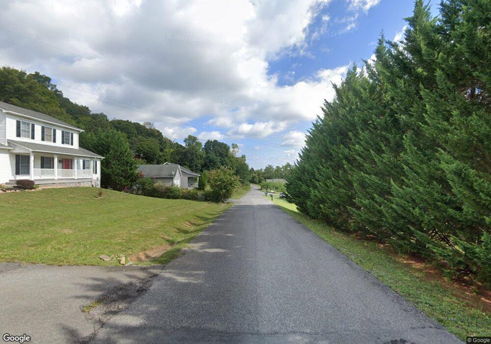 22 Southridge Dr, Berkeley Springs, WV 25411 - photo 1