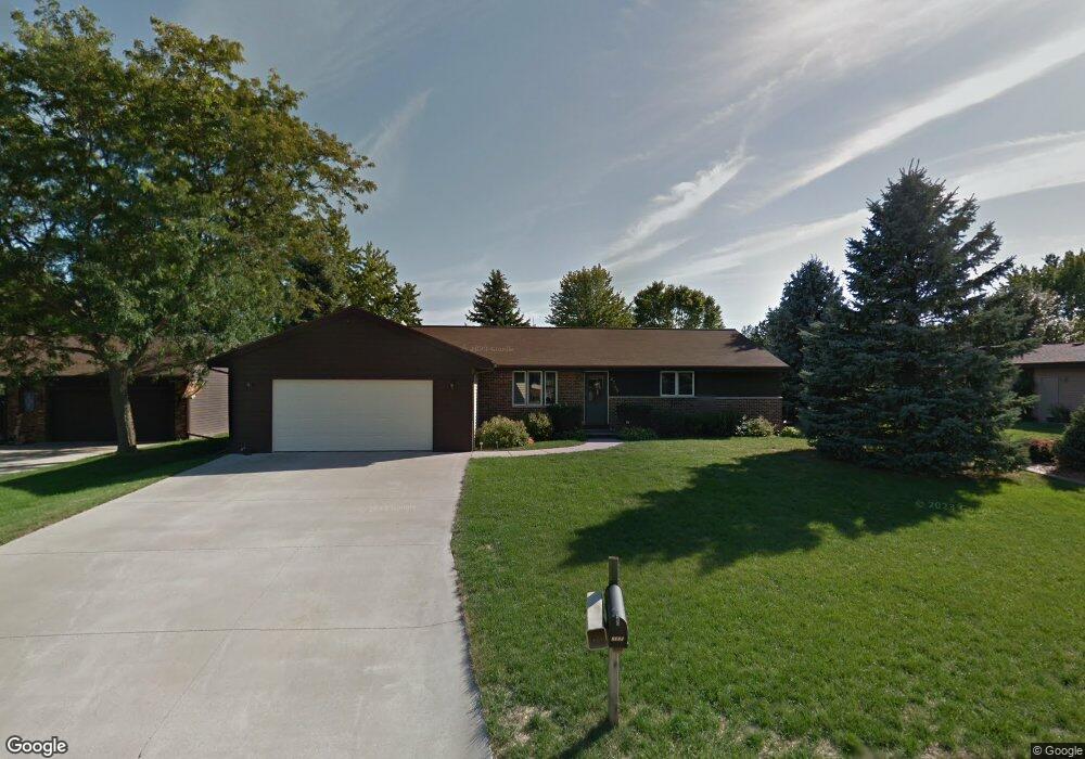 2325 W Applegate Dr, Appleton, WI 54914 - photo 1