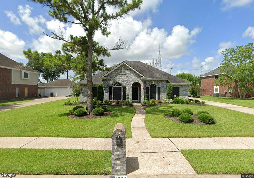 1602 White Wing CI, Friendswood, TX 77546 - photo 1