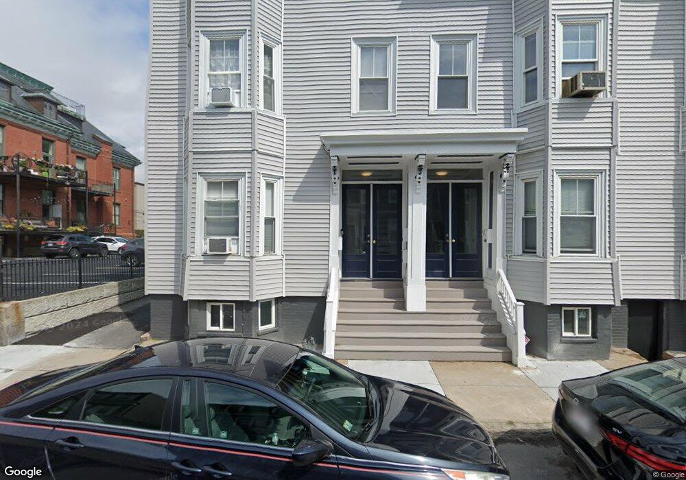 802R E 5th St, Boston, MA 02127 - photo 1