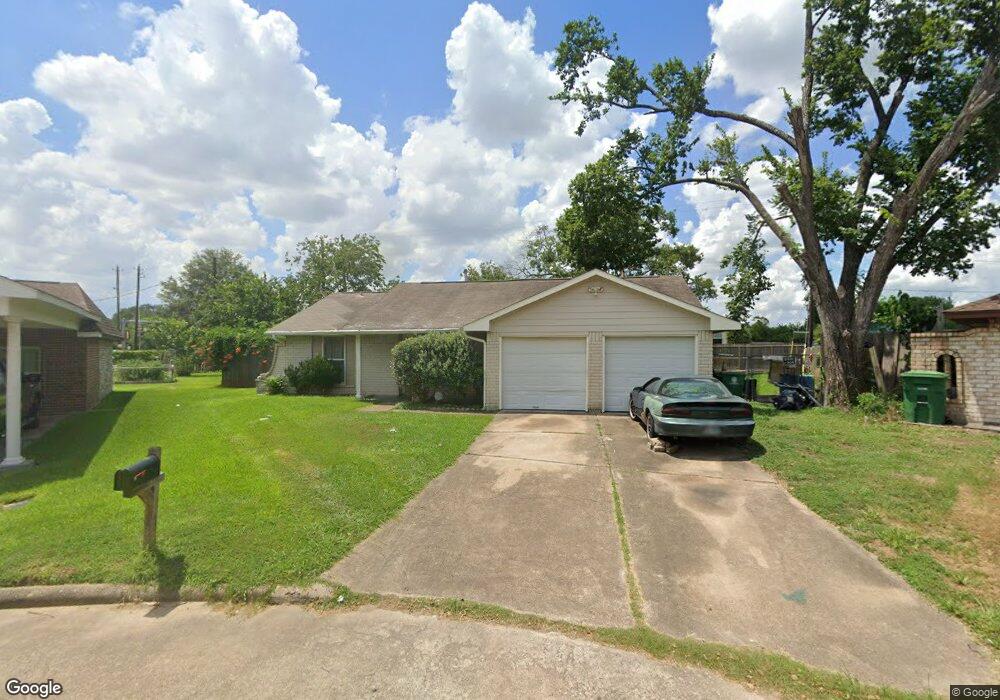 5511 Hohen Cir, Houston, TX 77091 - photo 1