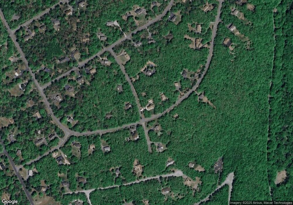 5714 Long View Dr, Effort, PA 18330 - photo 1