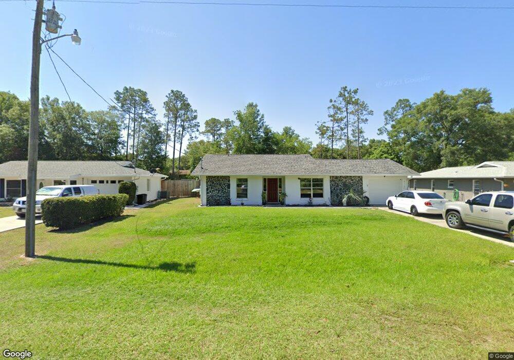 21102 SW Honeysuckle St, Dunnellon, FL 34431 - photo 1