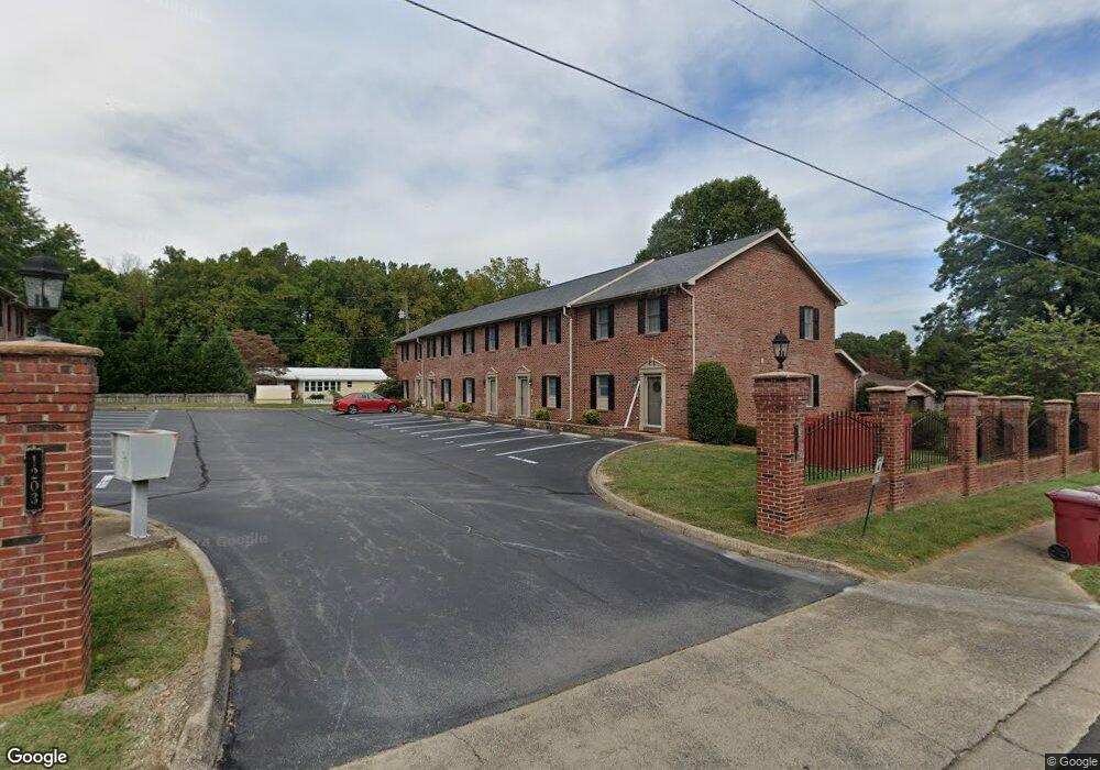 1205 E 8th Ave unit 3, Johnson City, TN 37601 - photo 1