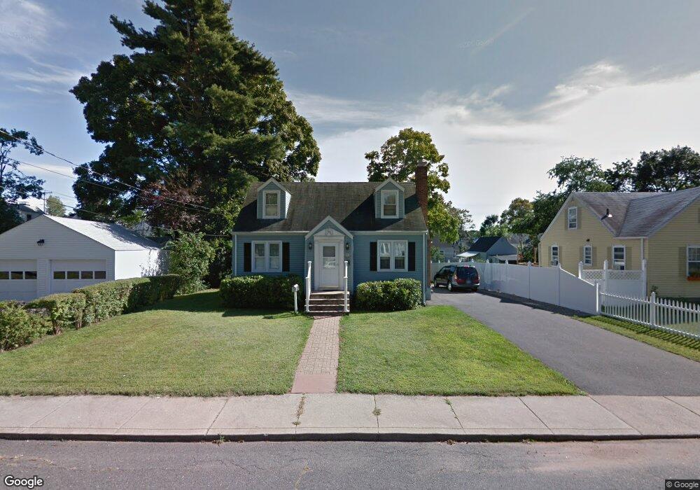 14 Ensign St, Manchester, CT 06040 - photo 1