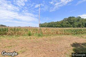 1064 State Line Rd E, Hazel, KY 42049