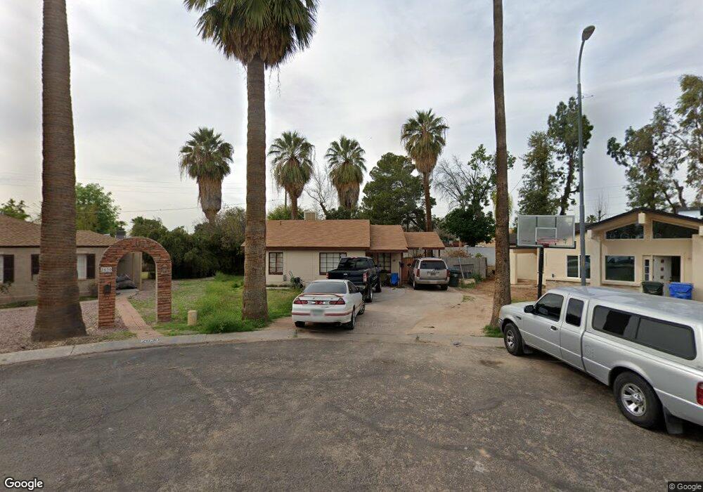 2634 E Edgemont Ave, Phoenix, AZ 85008 - photo 1