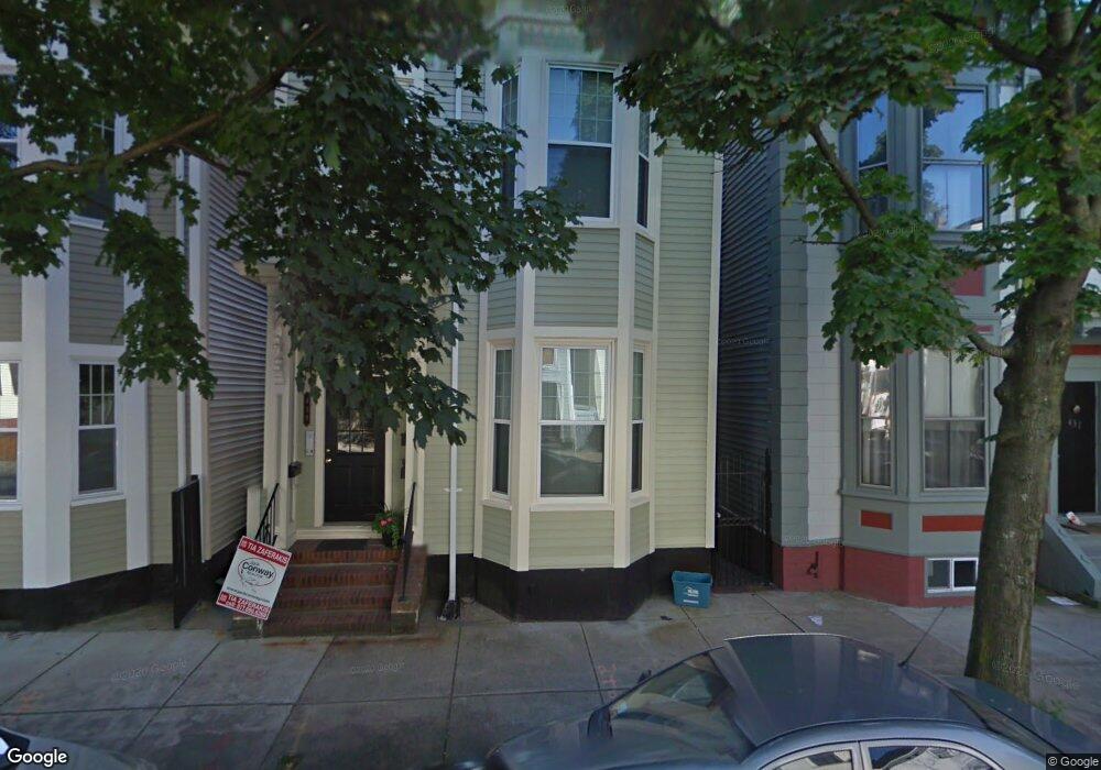 439 W Fourth St unit 1, Boston, MA 02127 - photo 1