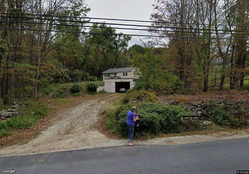 214 Robert Rogers Rd, Dunbarton, NH 03046 - photo 1