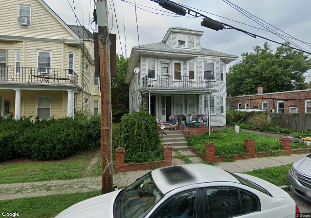 35 Magnolia St unit 35A, Arlington, MA 02474 - photo 1