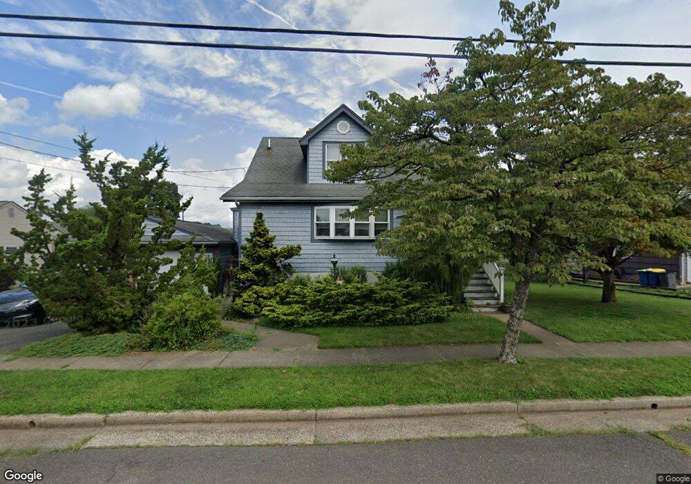 522 Sidorske Ave, Manville, NJ 08835 - photo 1