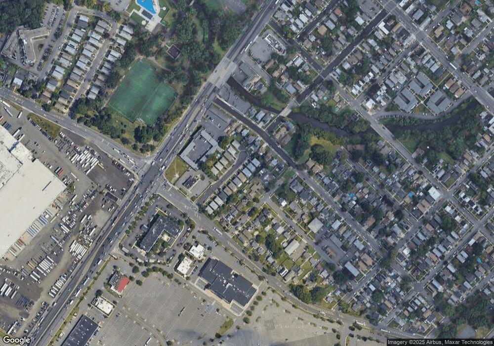 409 Gable Ln, Linden, NJ 07036 - photo 1