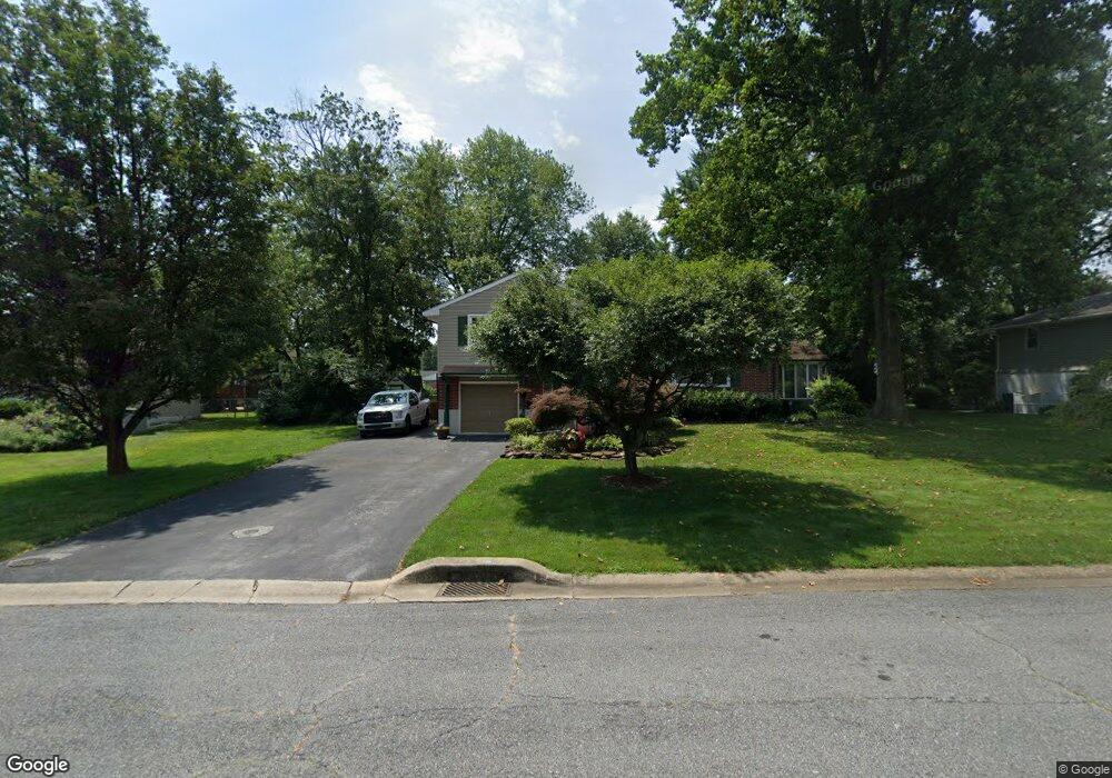 512 Crest Rd, Wilmington, DE 19803 - photo 1