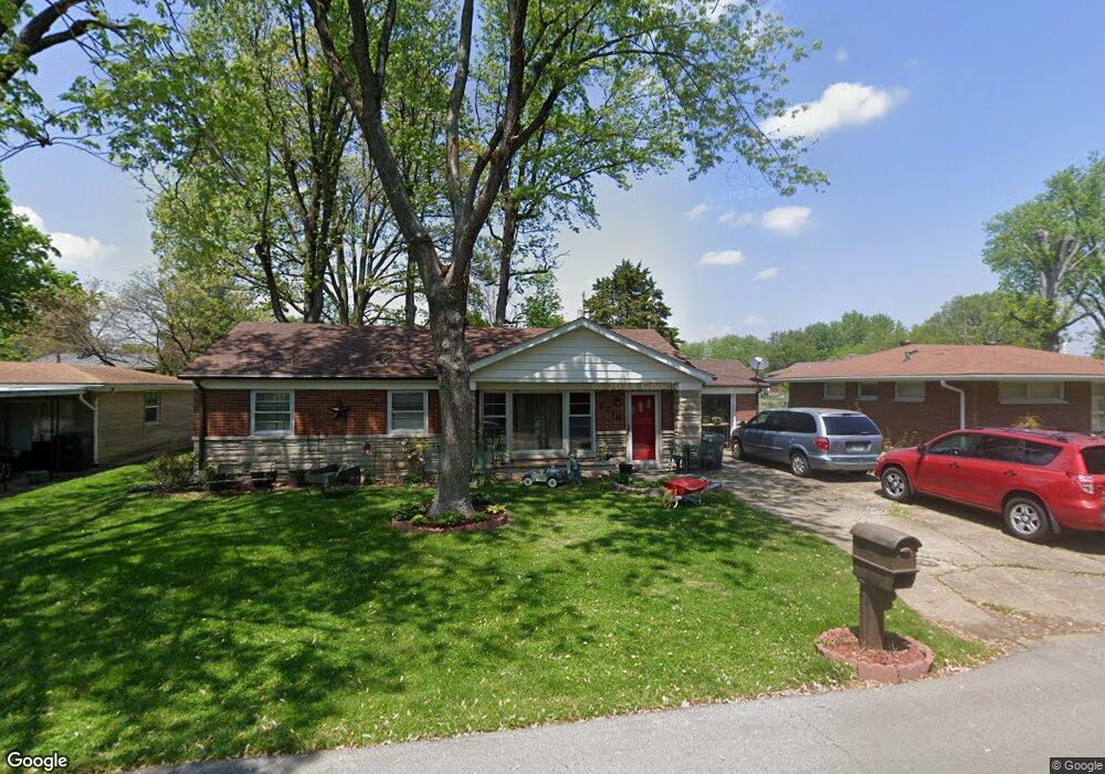 2718 Hillview Dr, New Albany, IN 47150 - photo 1