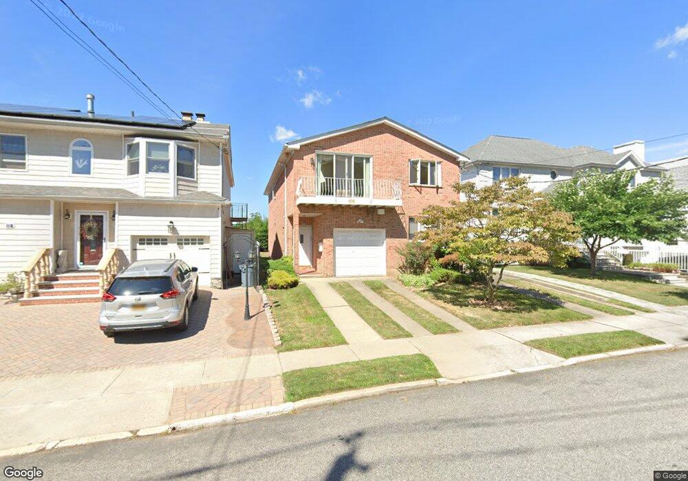 108 Dalton Ave, Staten Island, NY 10306 - photo 1