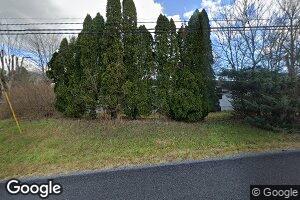 408 E Graceville Rd, Breezewood, PA 15533