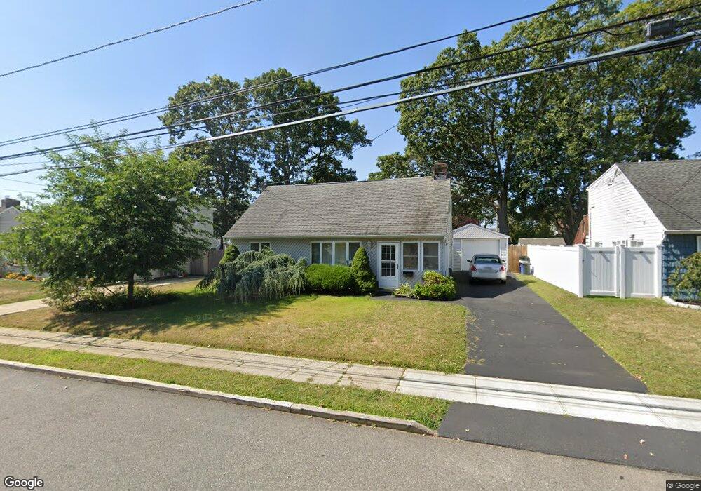 41 N Emerson Ave, Copiague, NY 11726 - photo 1