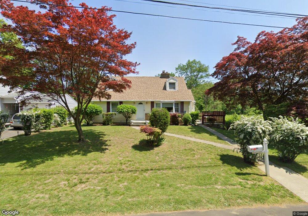 10 Marcy Rd, Bridgeport, CT 06606 - photo 1