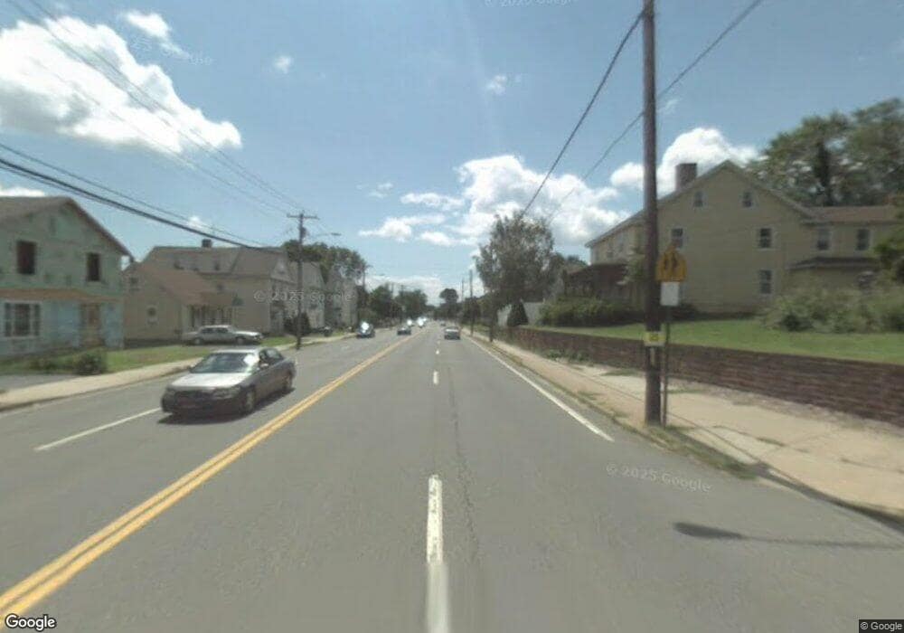 8 Tyler St, East Haven, CT 06512 - photo 1