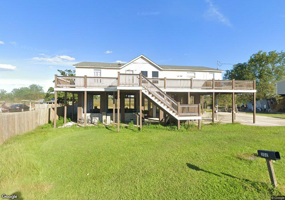 203 Ashland Dr, Houma, LA 70363 - photo 1